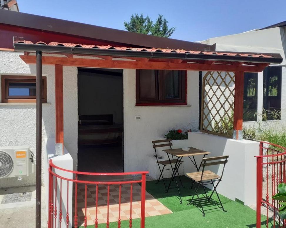 Pier Delle Vigne B&B Pineto Exterior photo